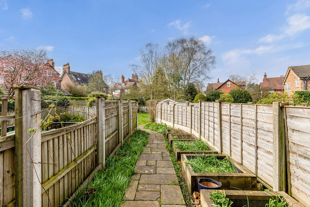 Additional image 29 of 5 bed semi-detached house to rentTrafford Road, Alderley Edge SK9