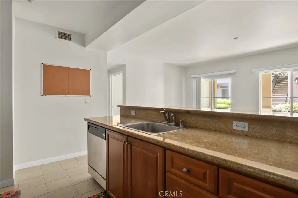 Additional image 33 of 469 Country Club Dr Unit 114, Simi Valley, CA 93065