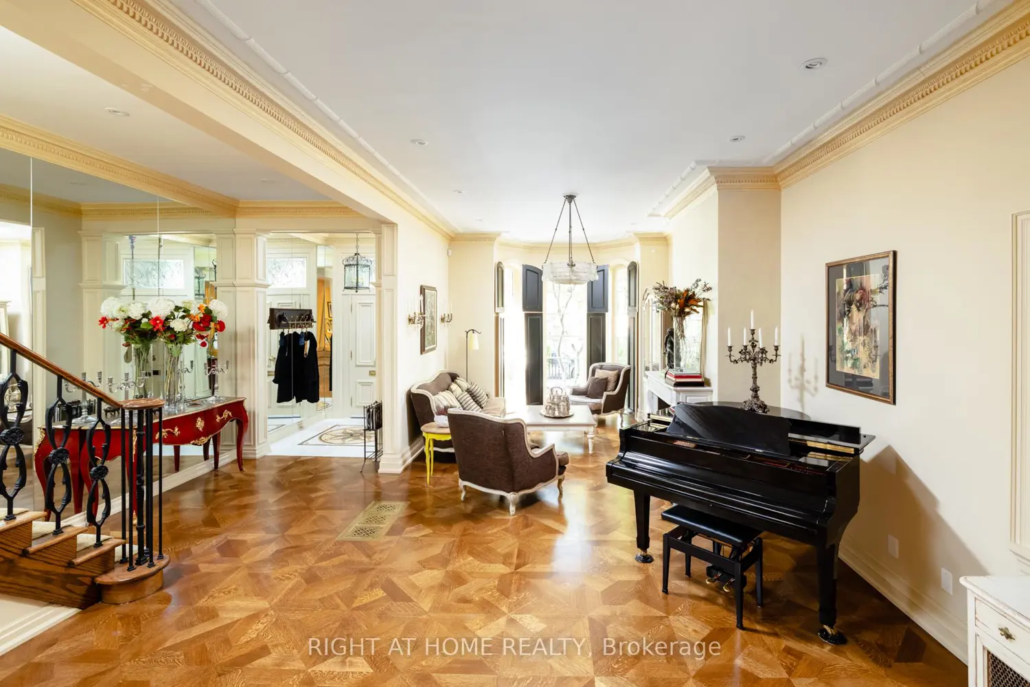 Additional image 6 of 51 Hazelton Avenue