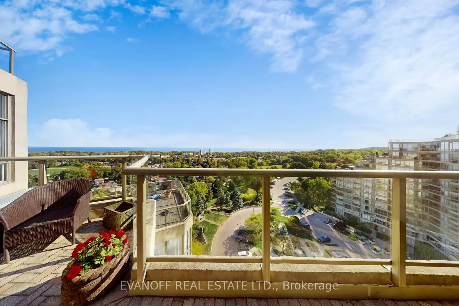 Additional image 11 of 20 Guildwood Parkway Ph 10