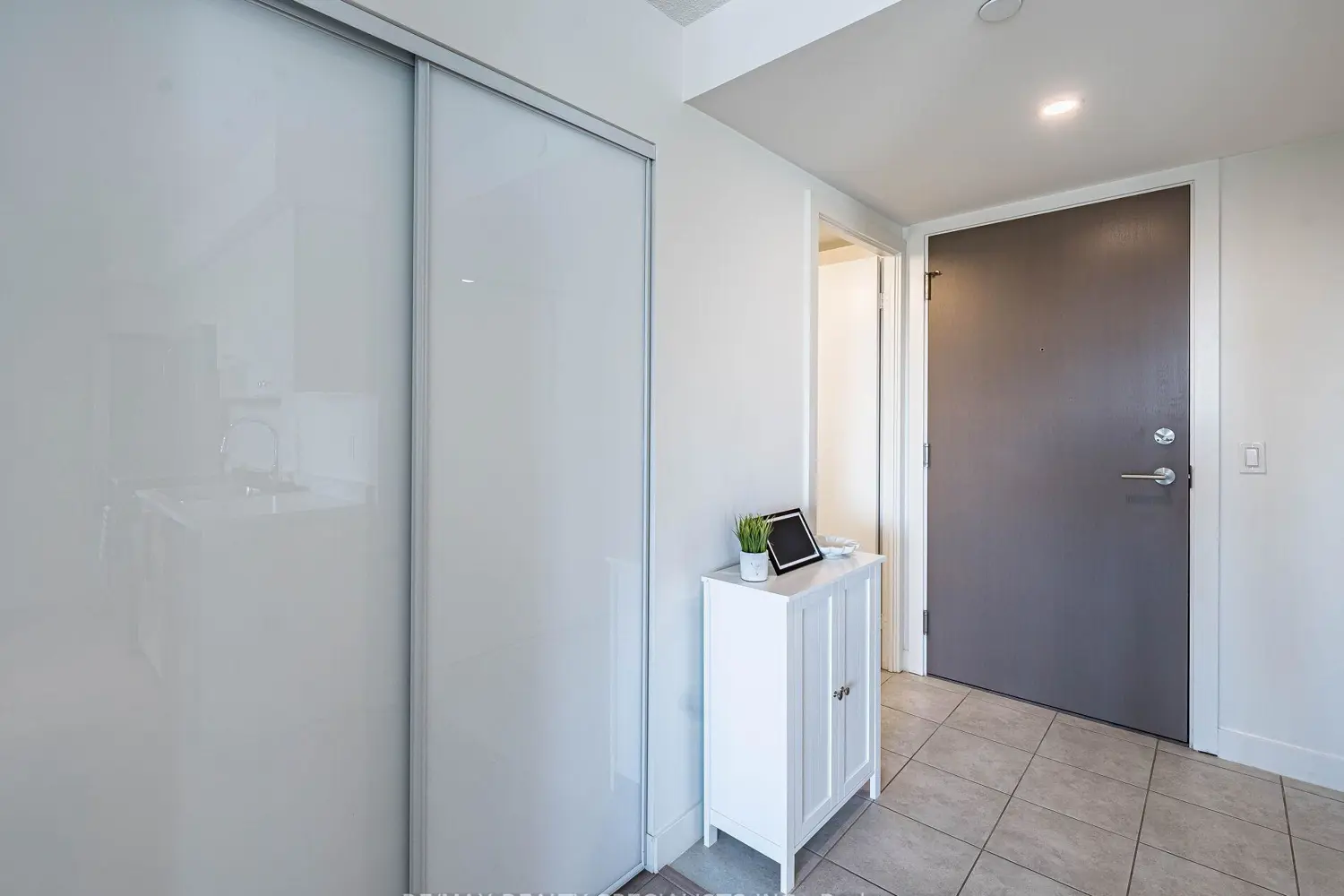 Additional image 8 of 10 Wilby Crescent 802