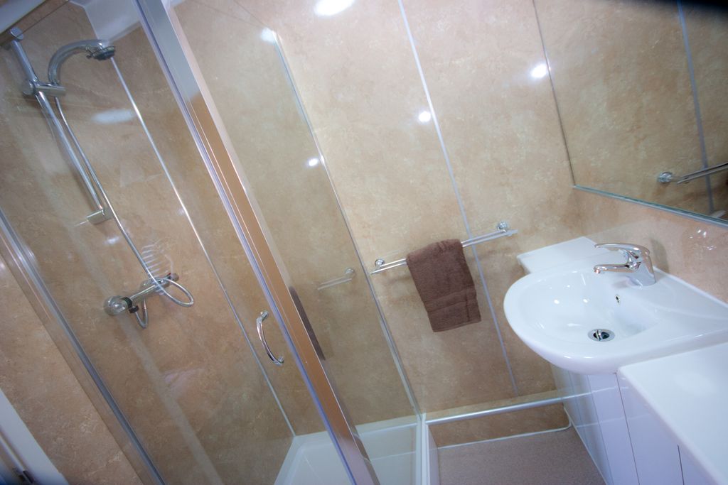 7 bed shared accommodation to rentBotchergate, Carlisle CA1 photo 3