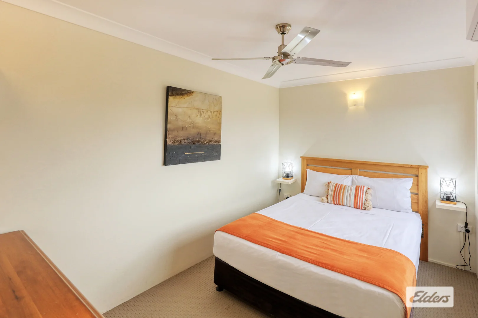 Additional image 21 of 1/100 Scenic Highway, Lammermoor QLD 4703