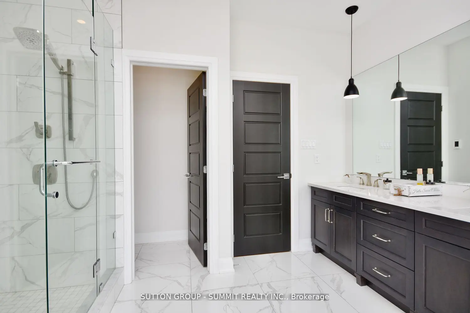 Additional image 17 of 3 Best Court