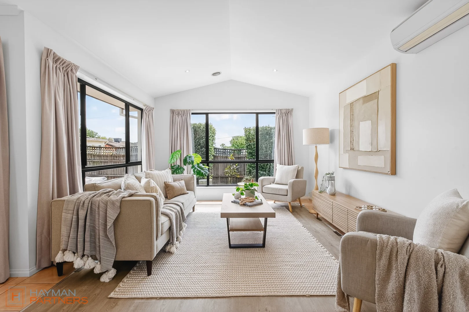 Additional image 5 of 33B Jerrabomberra Avenue, Narrabundah ACT 2604