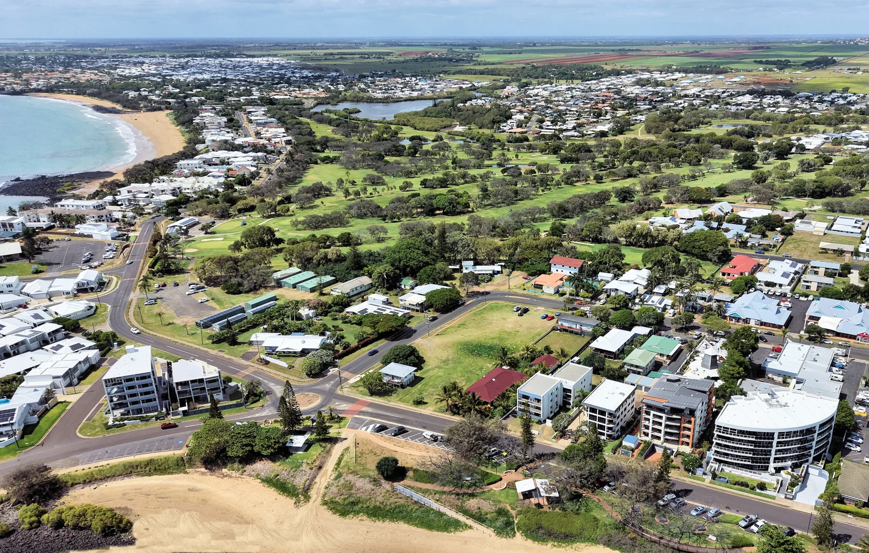 Additional image 7 of Unit 2/2/43 ESPLANADE St, Bargara QLD 4670