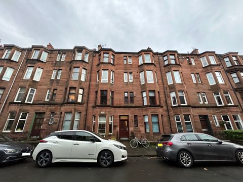 Kennoway Drive, Thornwood G11
