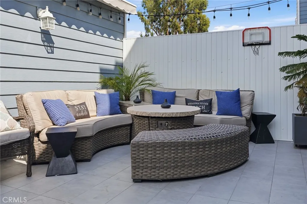 Additional image 20 of 15735 Nordhoff Street Unit 11, North Hills, CA 91343