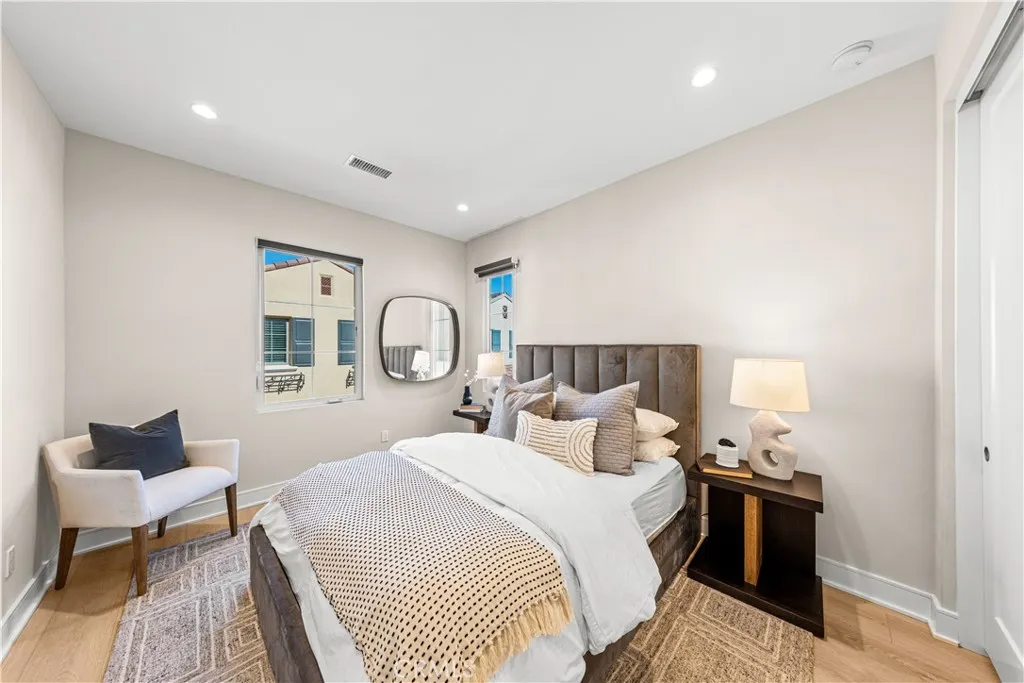 Additional image 69 of 121 Oceano, Irvine, CA 92602