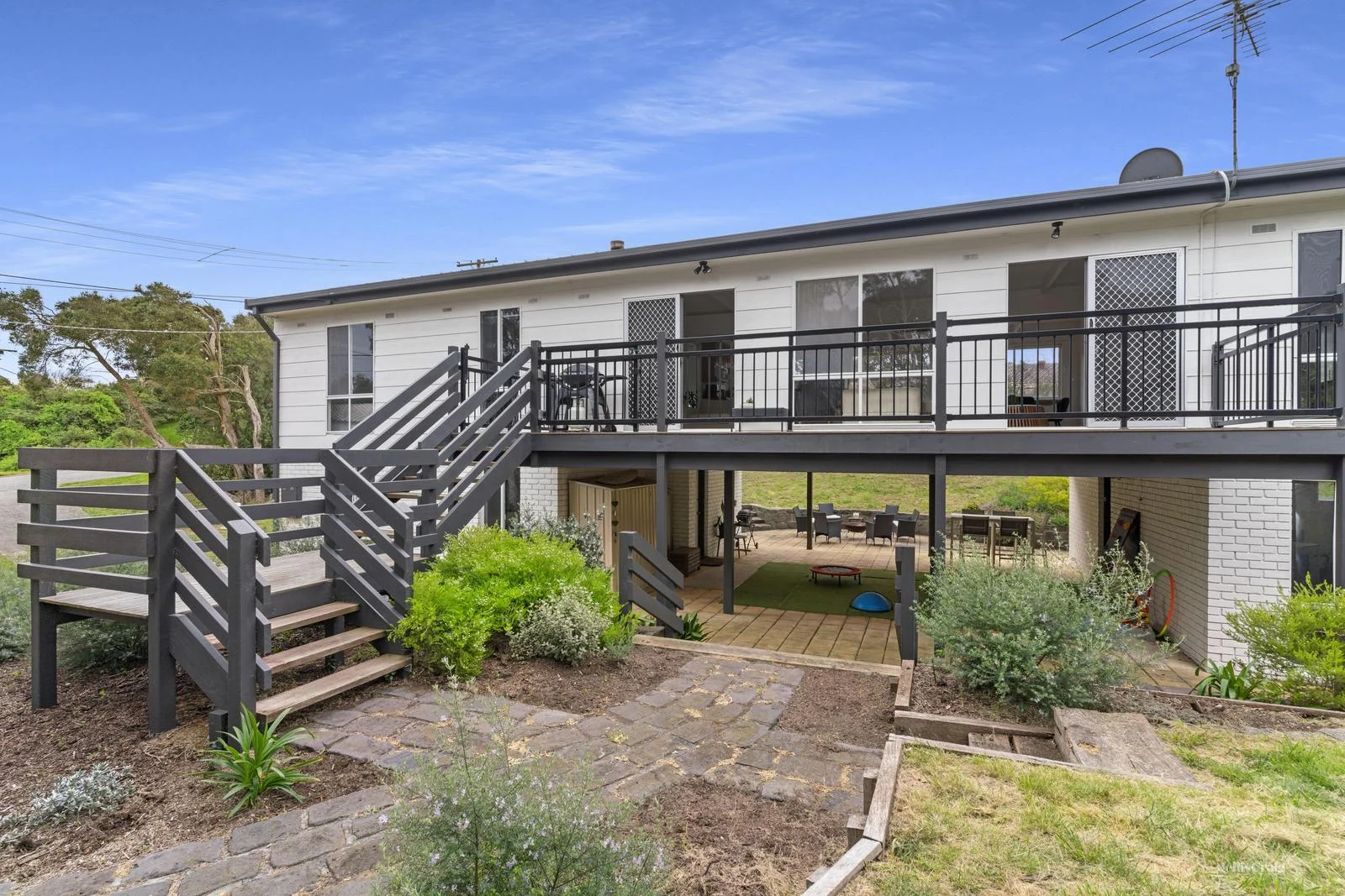 Additional image 4 of 18-20 Garden Street, Blairgowrie VIC 3942