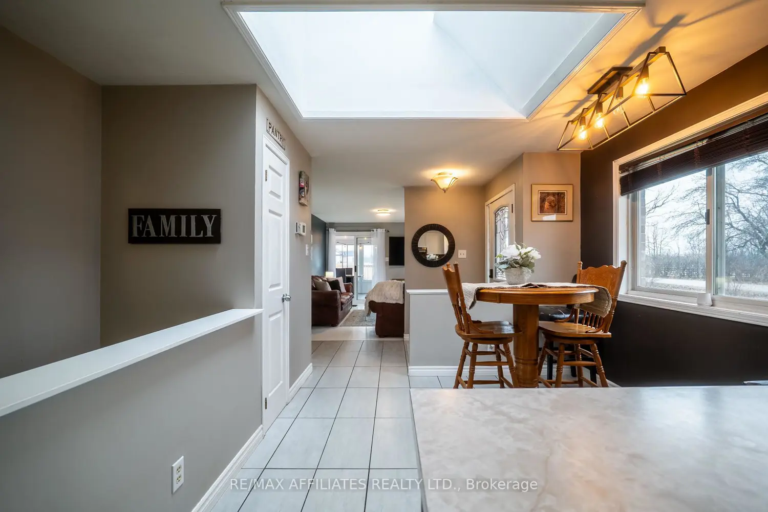 Additional image 8 of 885 Townline Road