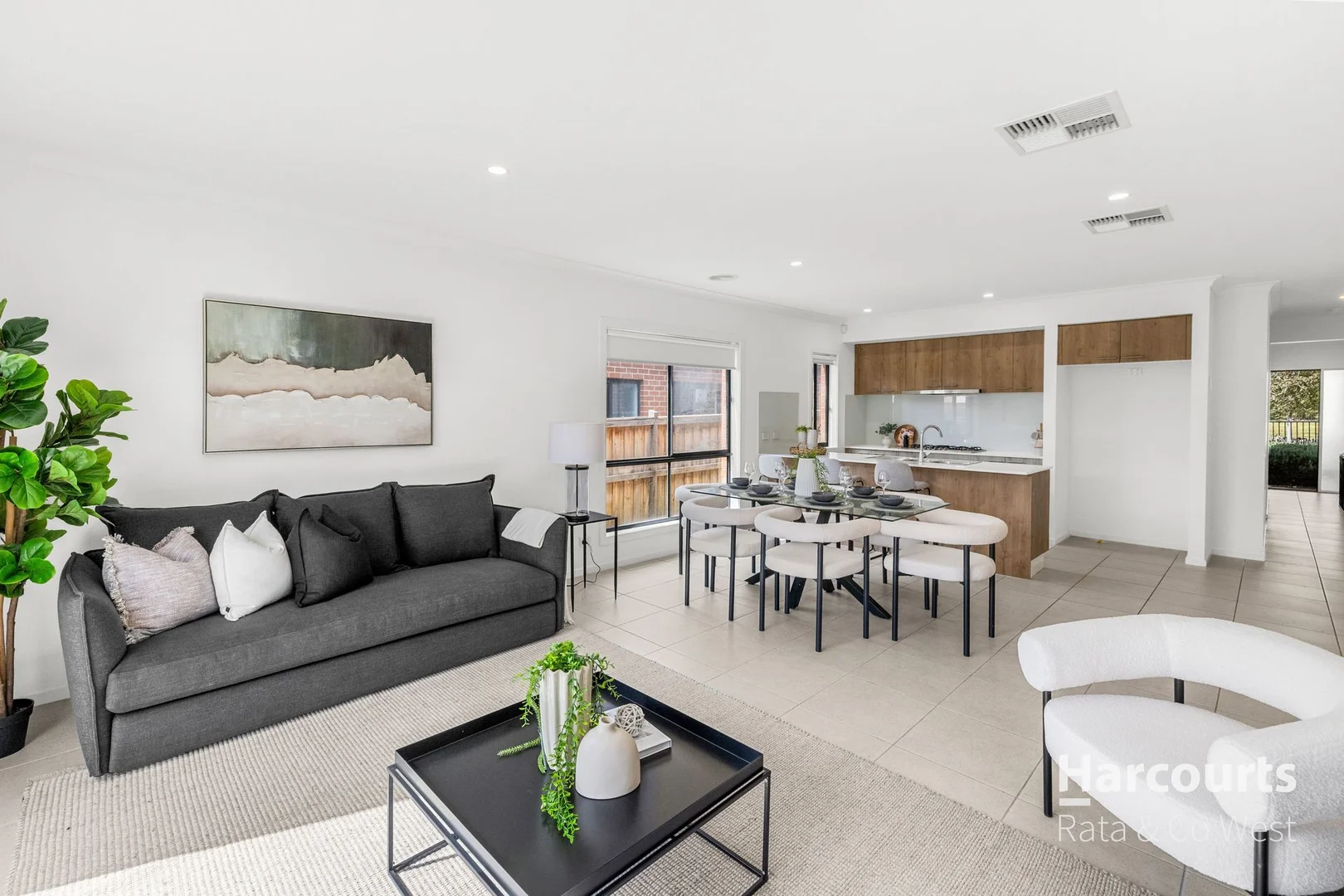 Additional image 10 of 3 Fuchsia Drive, Rockbank VIC 3335