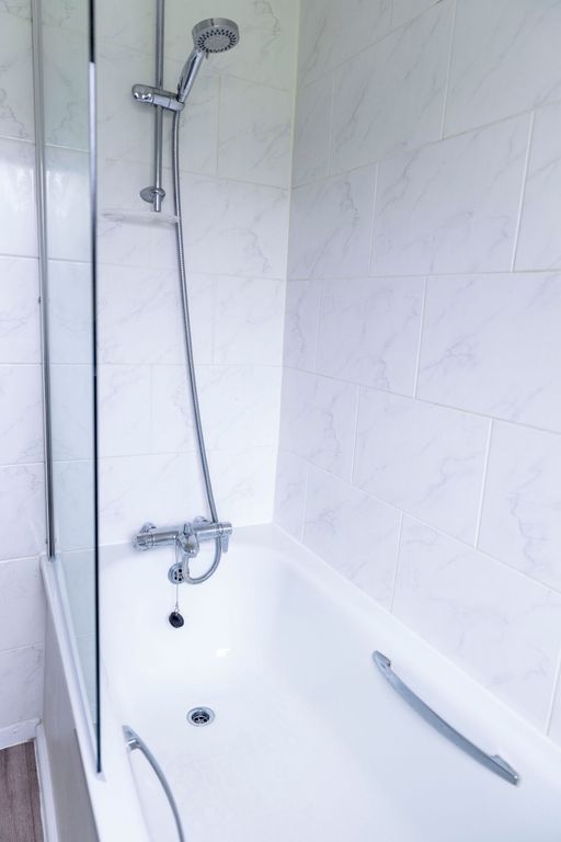 Additional image 11 of 3 bed semi-detached house to rentErcall View, Telford TF3