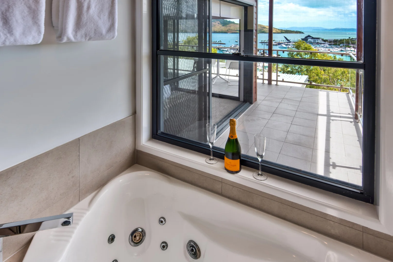 Additional image 16 of Kingfisher/6 Marina Drive, Hamilton Island QLD 4803