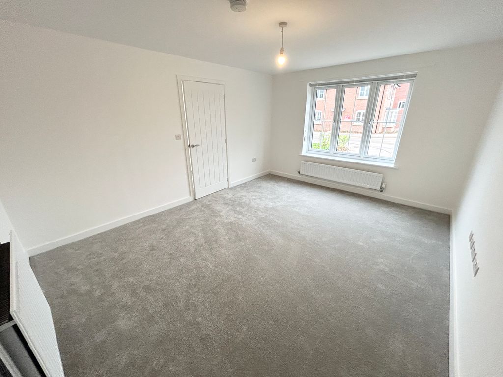 Additional image 5 of 4 bed detached house to rentJohn Barrow Close, Priorslee, Telford TF2