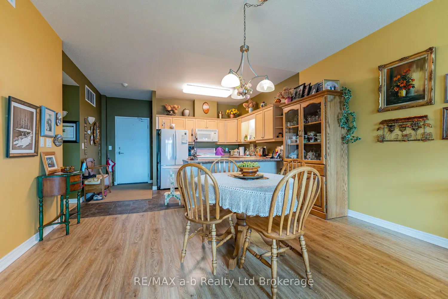 Additional image 9 of 80 Bridge Street 101