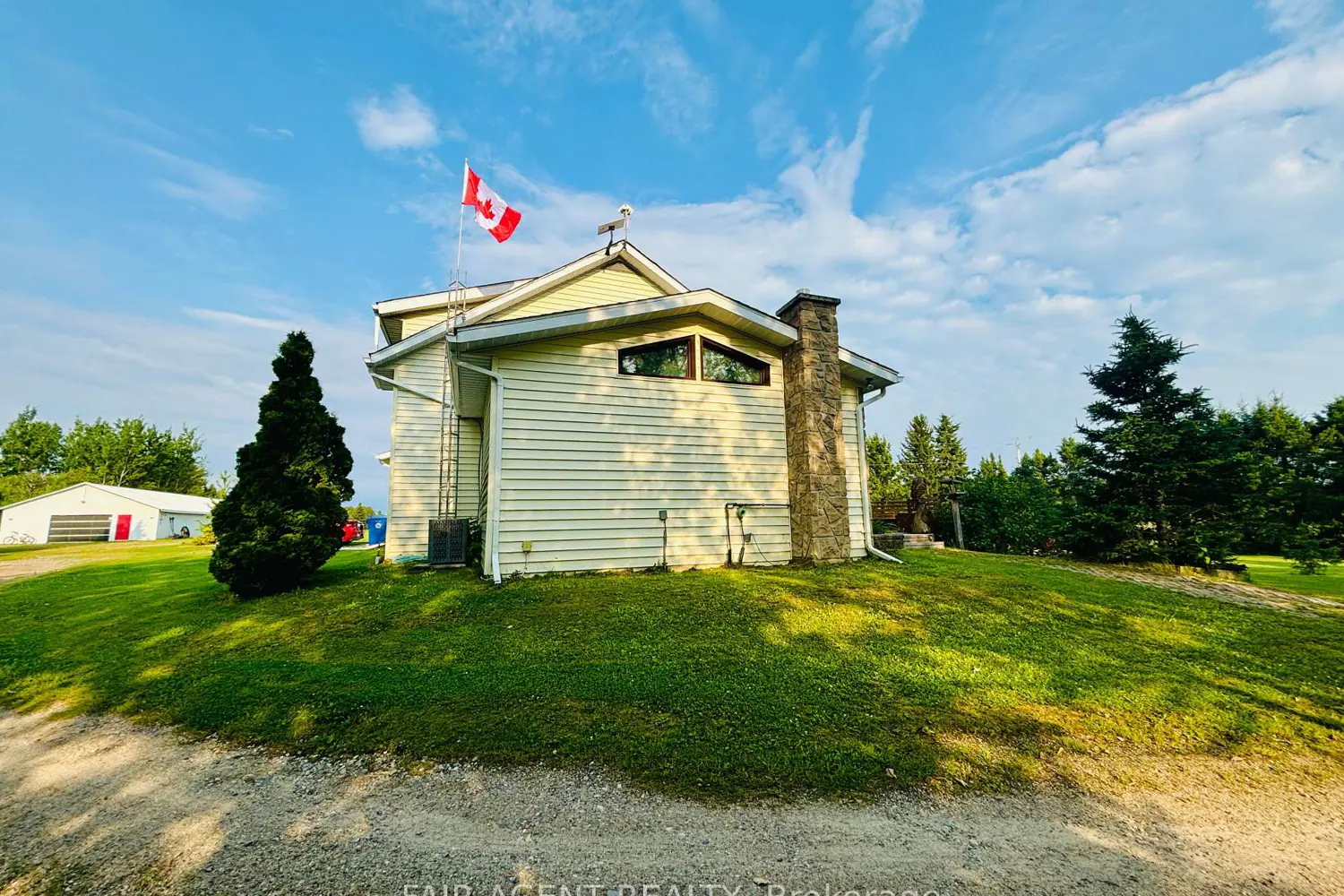 Additional image 17 of 79 Ste Marie Road