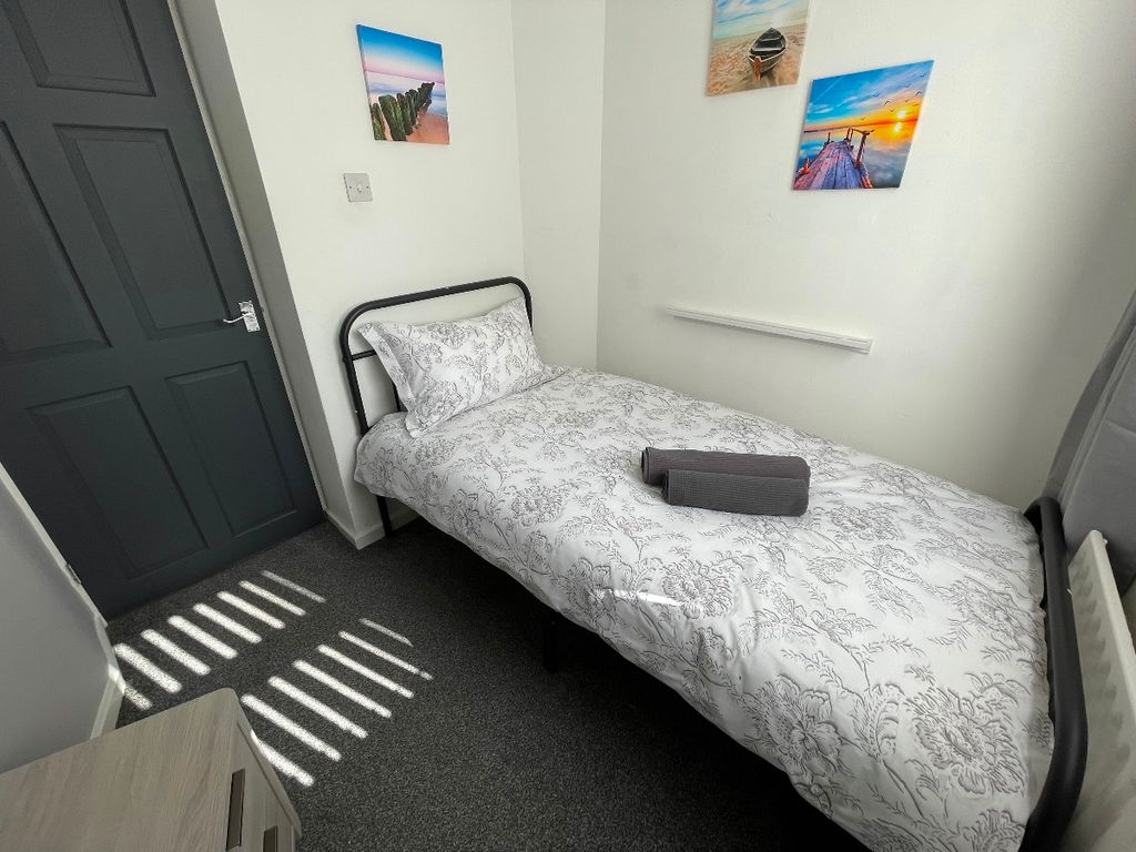 Additional image 22 of 4 bed flat to rentJackson Street, North Shields NE30