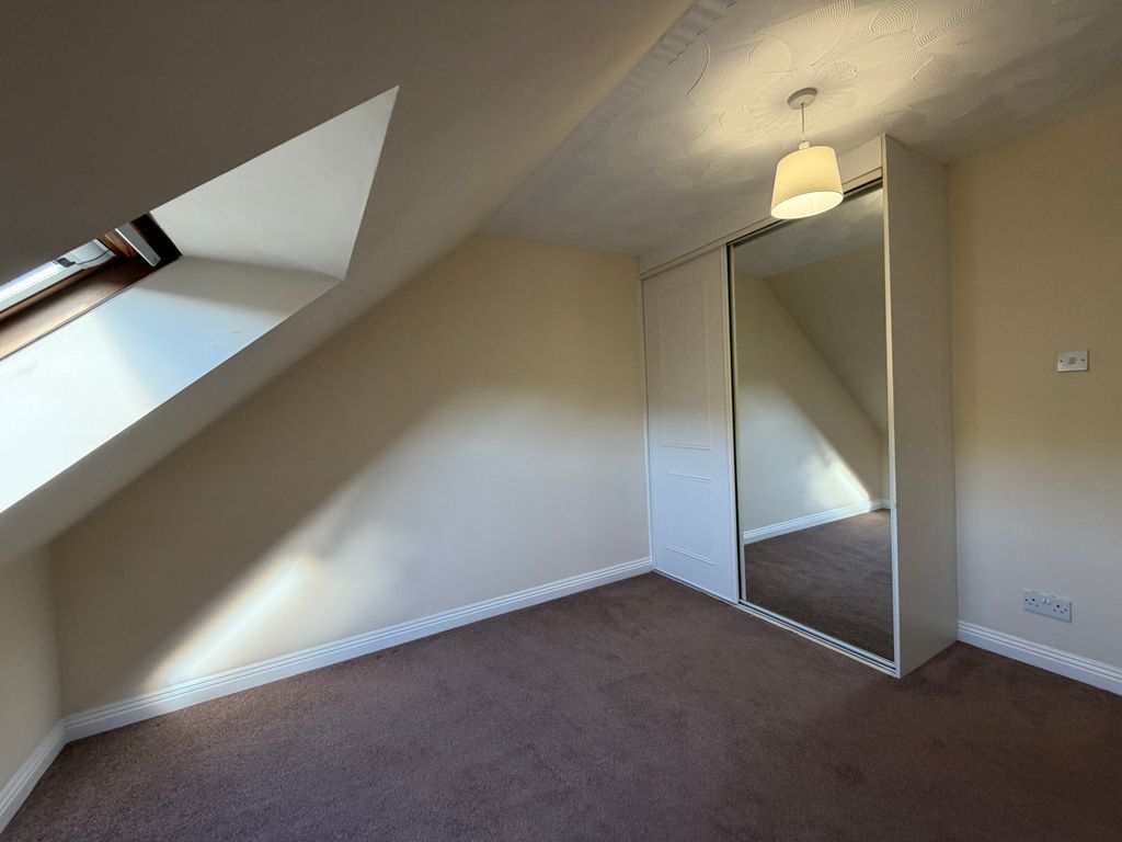 Additional image 5 of 2 bed flat to rentGwern Avenue, Caerphilly CF83