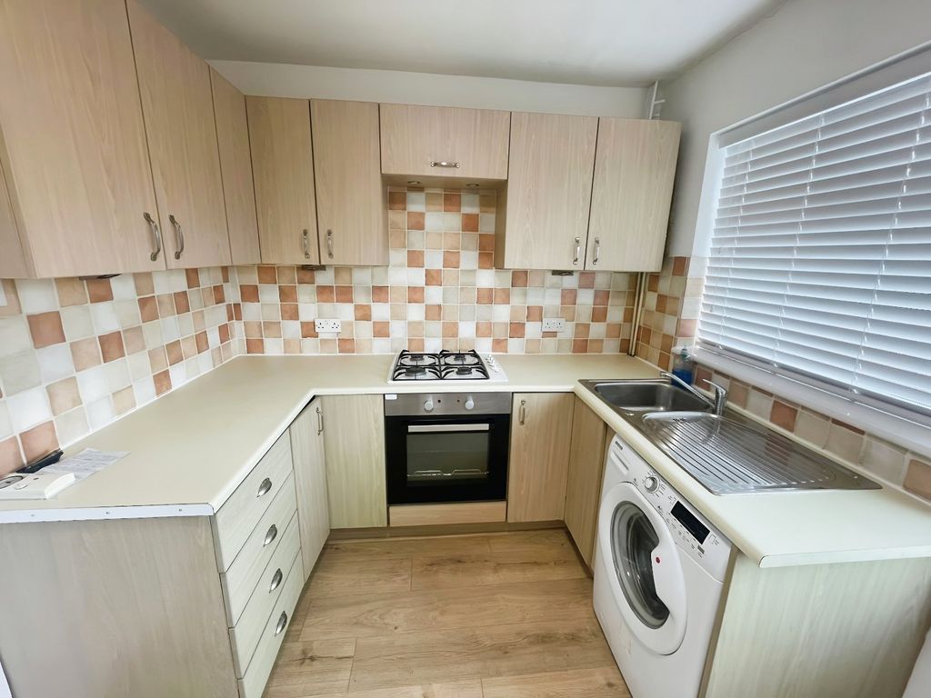 Additional image 6 of 2 bed end terrace house to rentEnglefield Avenue, Saltney, Chester, Flintshire CH4