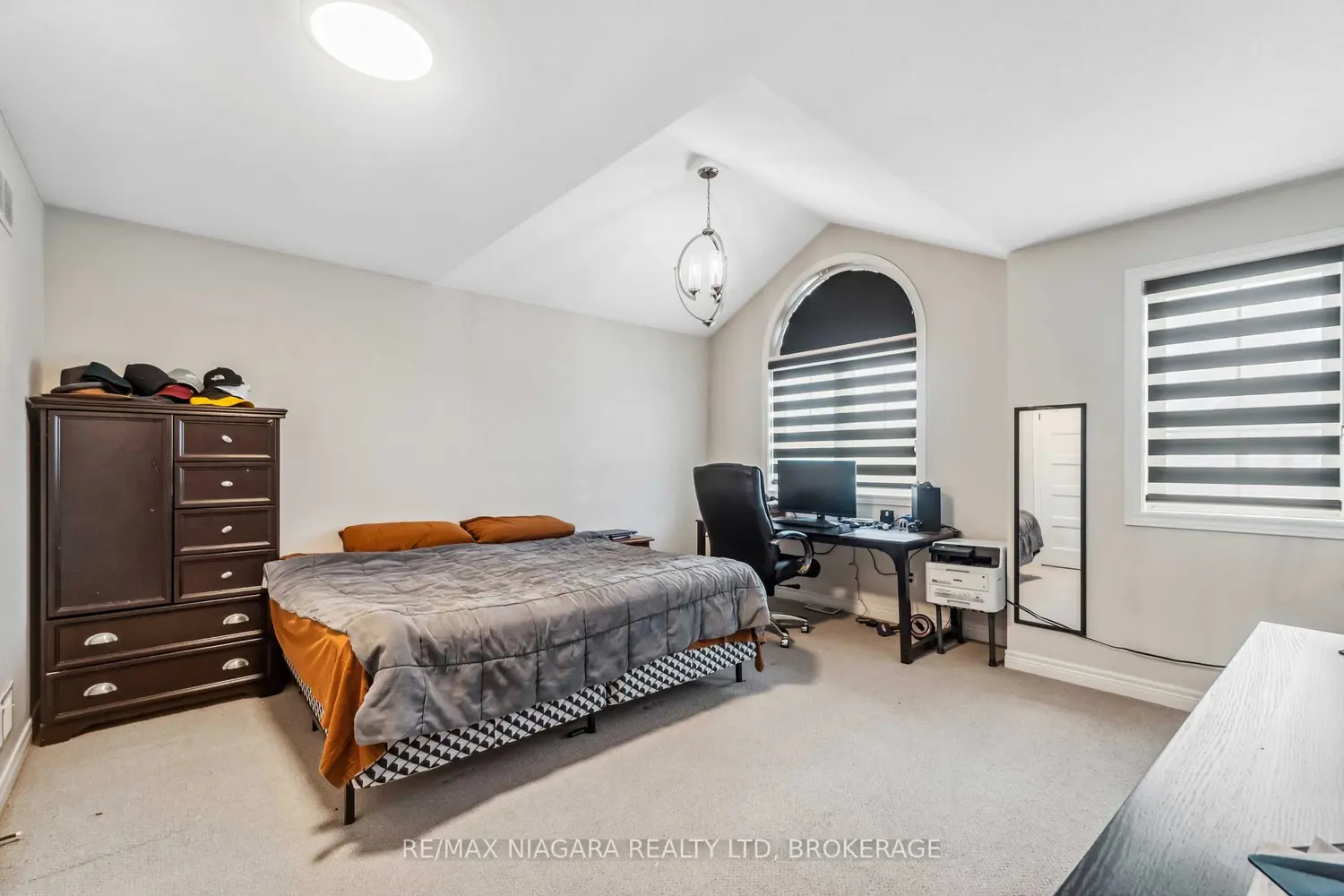 Additional image 18 of 1 Hopkins Street