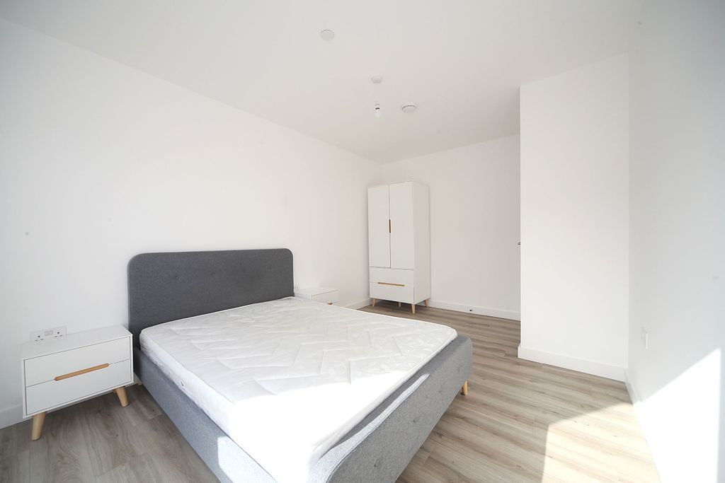 Additional image 16 of 2 bed flat to rentViva Court, Kimpton Road, Luton LU2