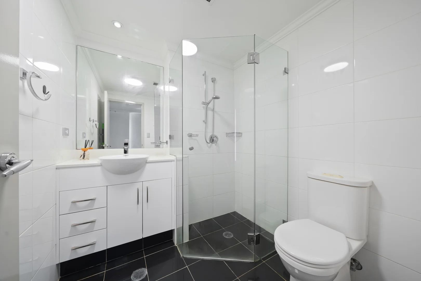 Additional image 7 of 35/13 Potter Street, Waterloo NSW 2017