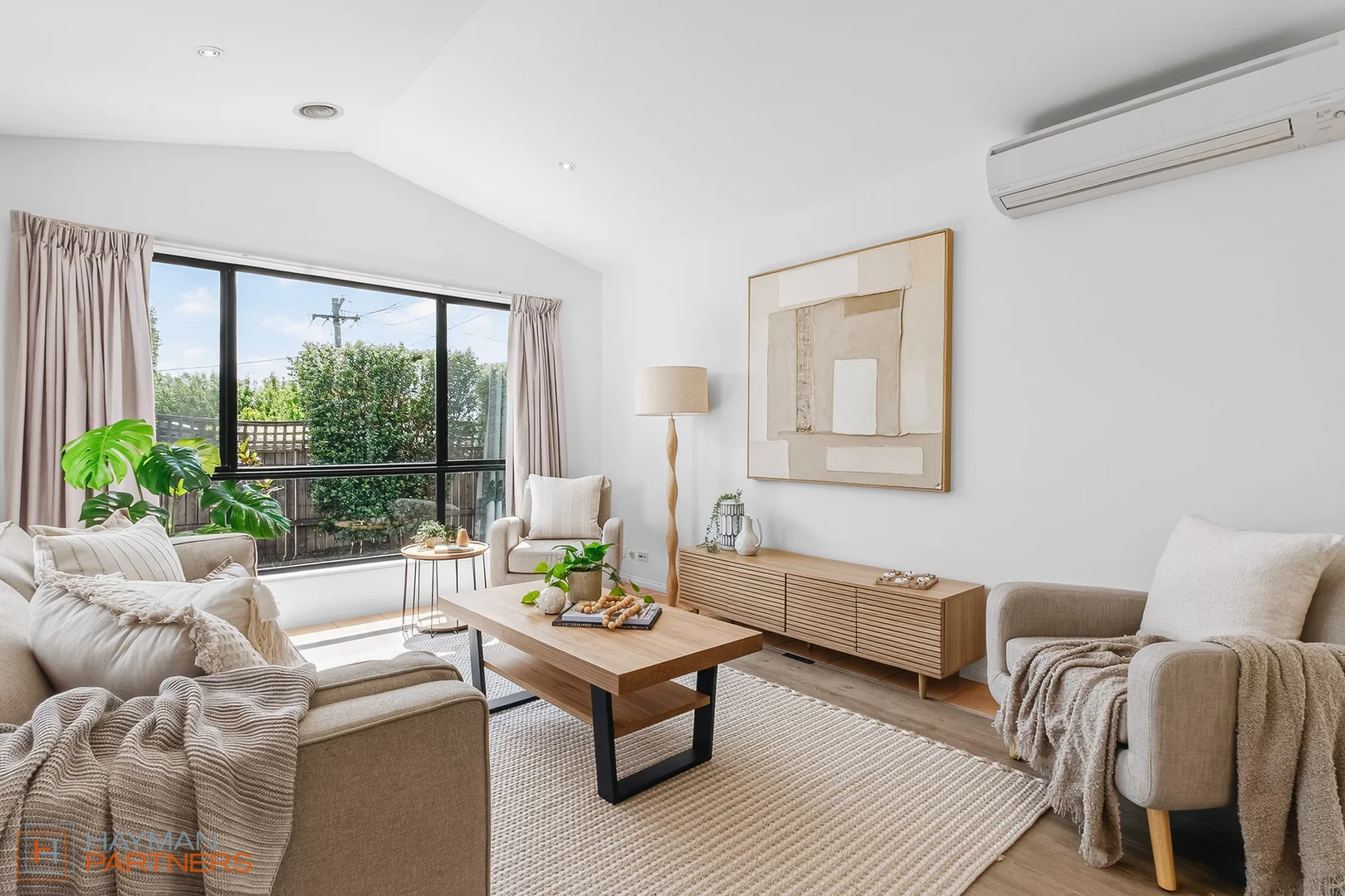 Additional image 6 of 33B Jerrabomberra Avenue, Narrabundah ACT 2604