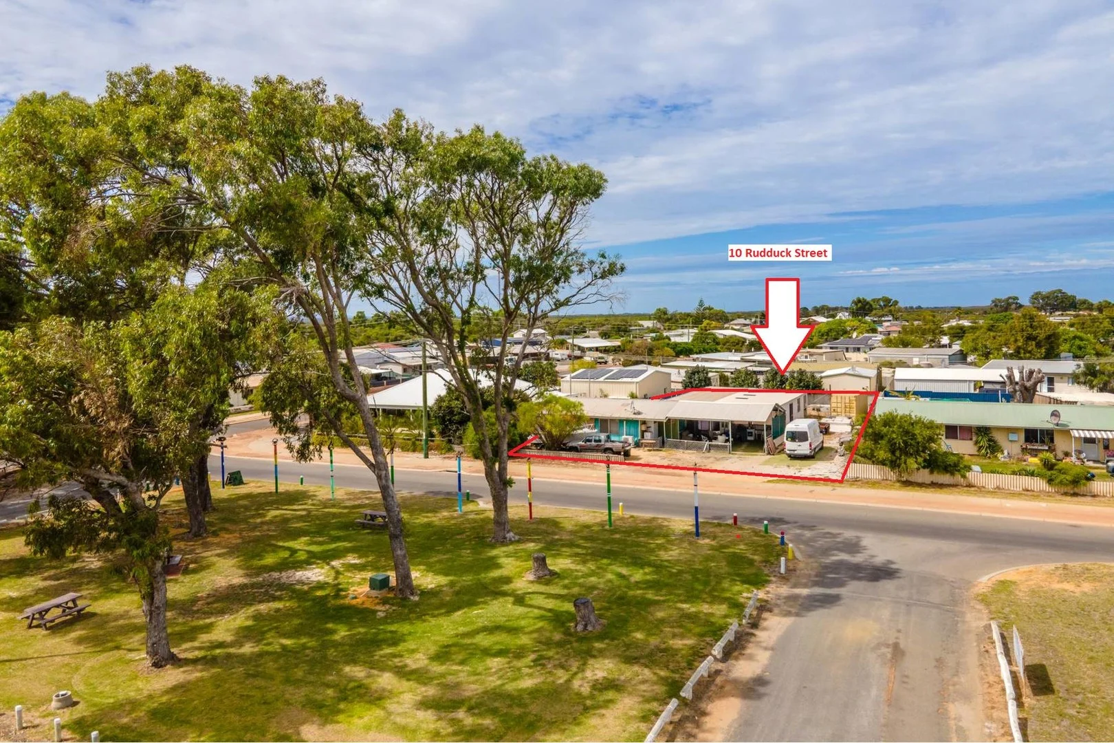 10 Rudduck Street, Leeman WA 6514