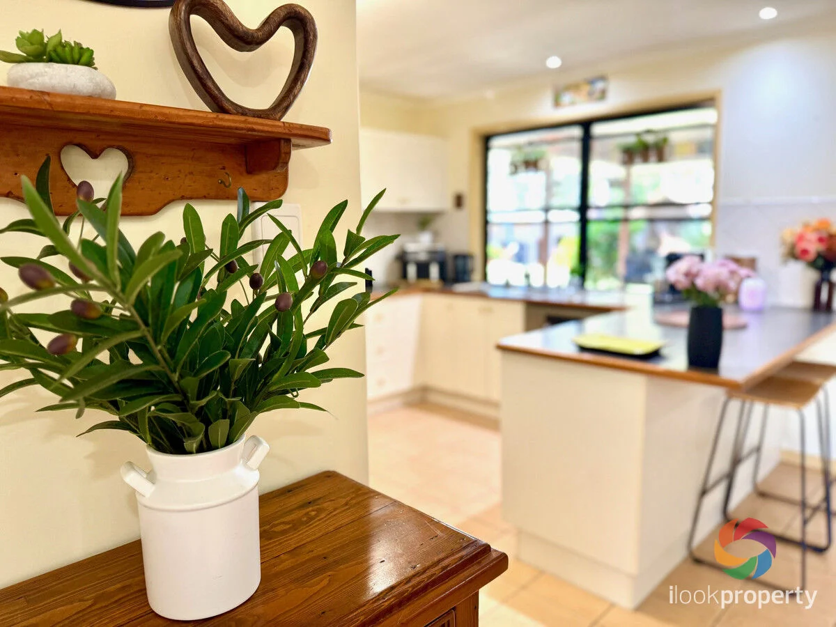 Additional image 6 of 2 Coal Crescent, Tannum Sands QLD 4680