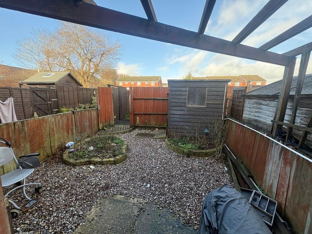 Additional image 10 of 5 bed terraced house to rentBradshaw Road, Chichester PO19