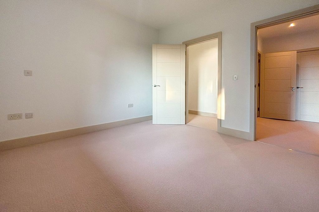 Additional image 5 of 1 bed flat to rentMount Battenhall Retirement Village, Battenhall Avenue, Worcester, Worcestershire WR5