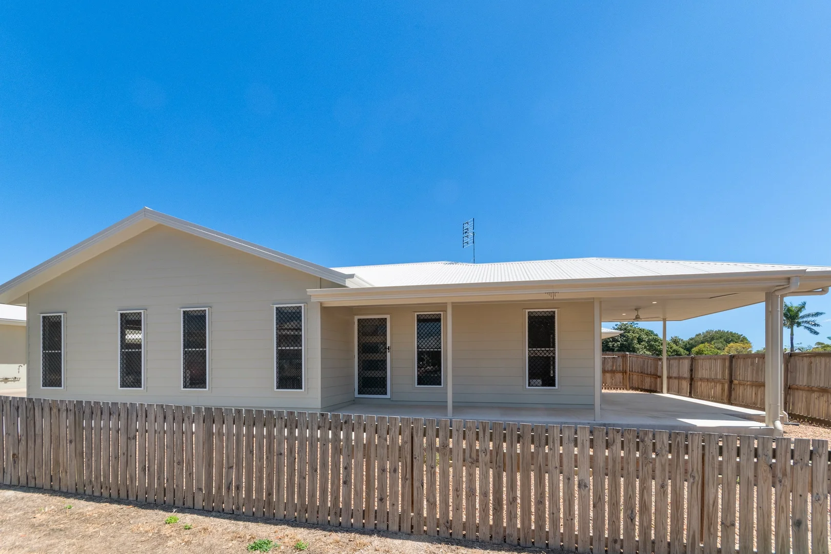 Additional image 3 of U1-U6/32-34 Rutherford Lane, Charters Towers City QLD 4820