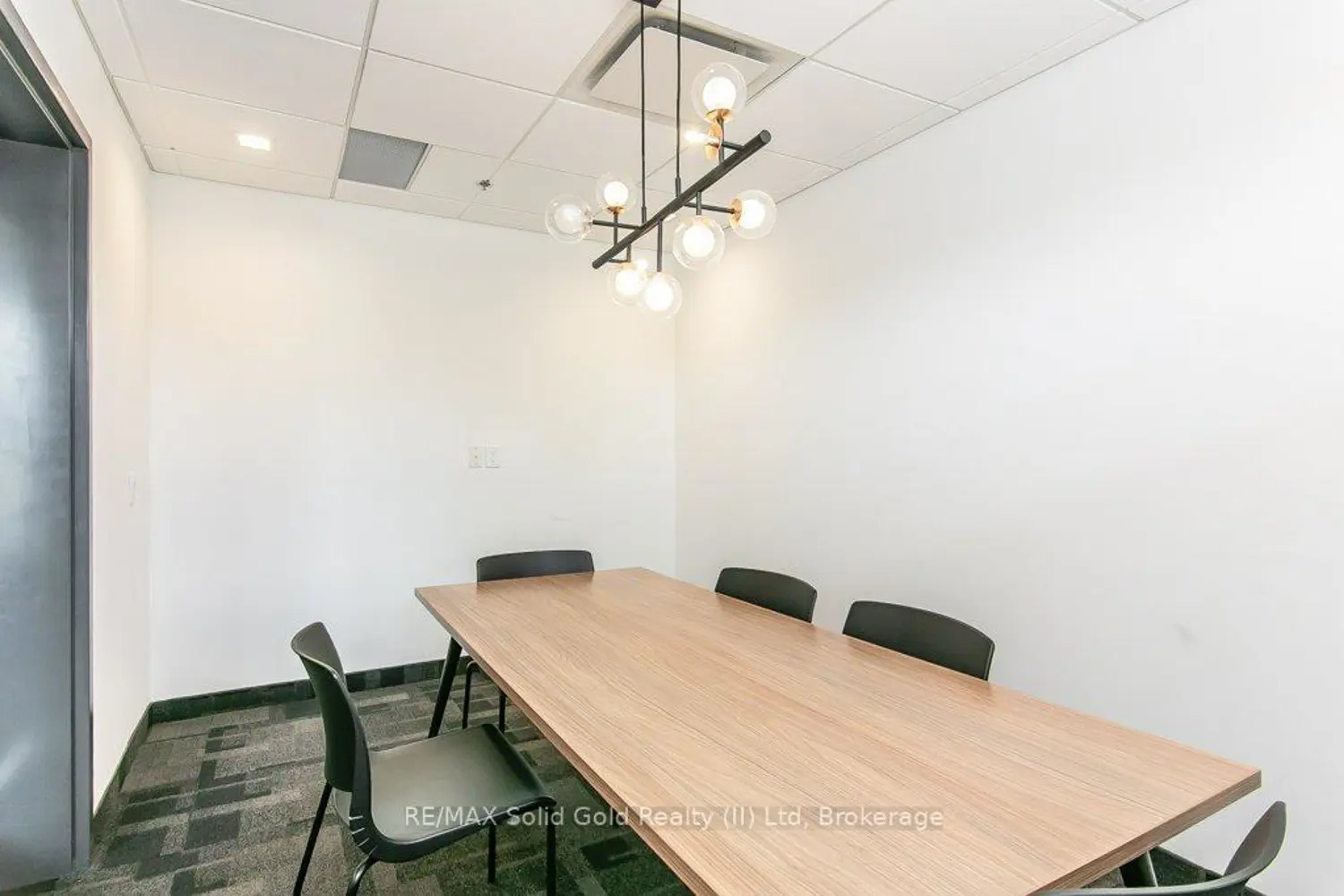 Additional image 11 of 251 Northfield Drive 102