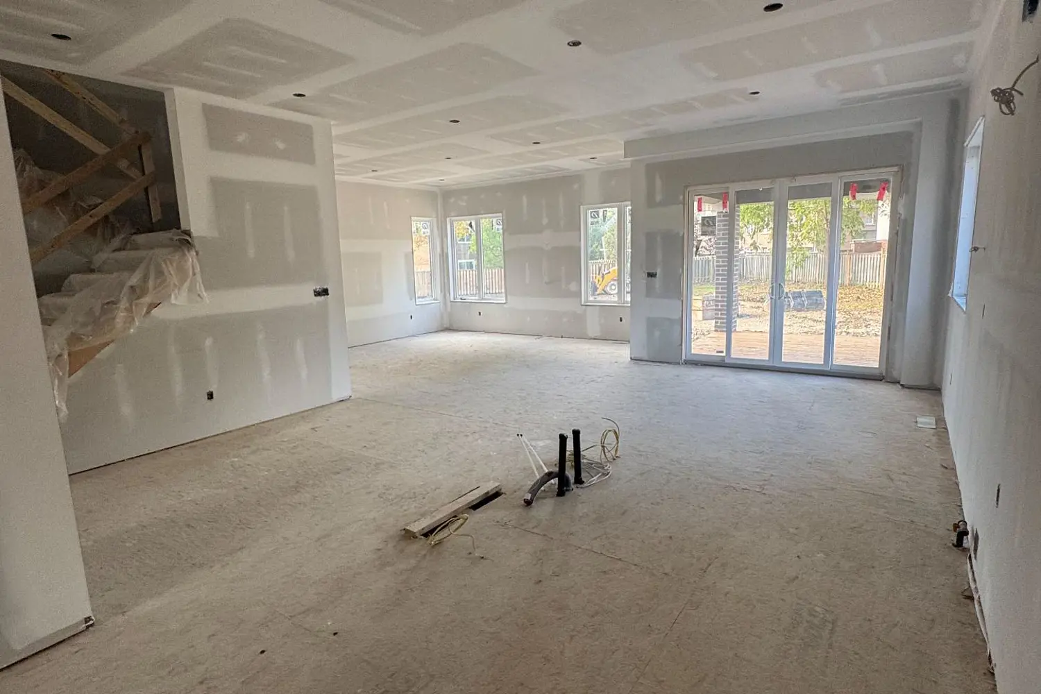 Additional image 8 of 2574 Sharon Crescent