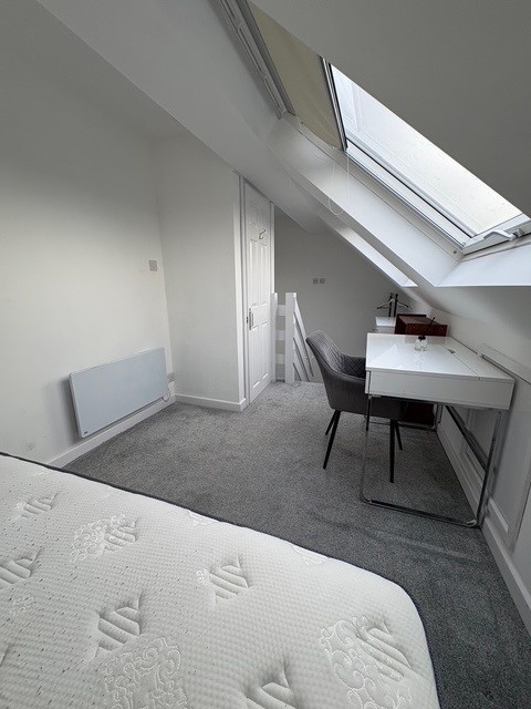 Additional image 21 of 4 Bed Semi-Detached House, Weare Court, BS1, N1 7GU