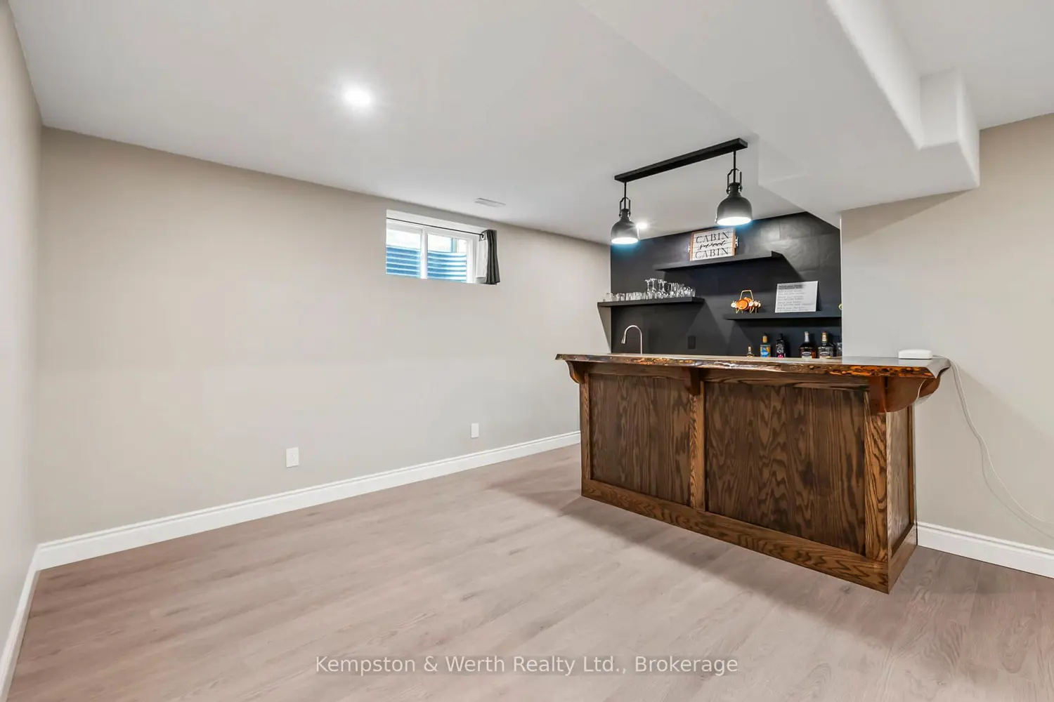 Additional image 12 of 86 Forbes Crescent