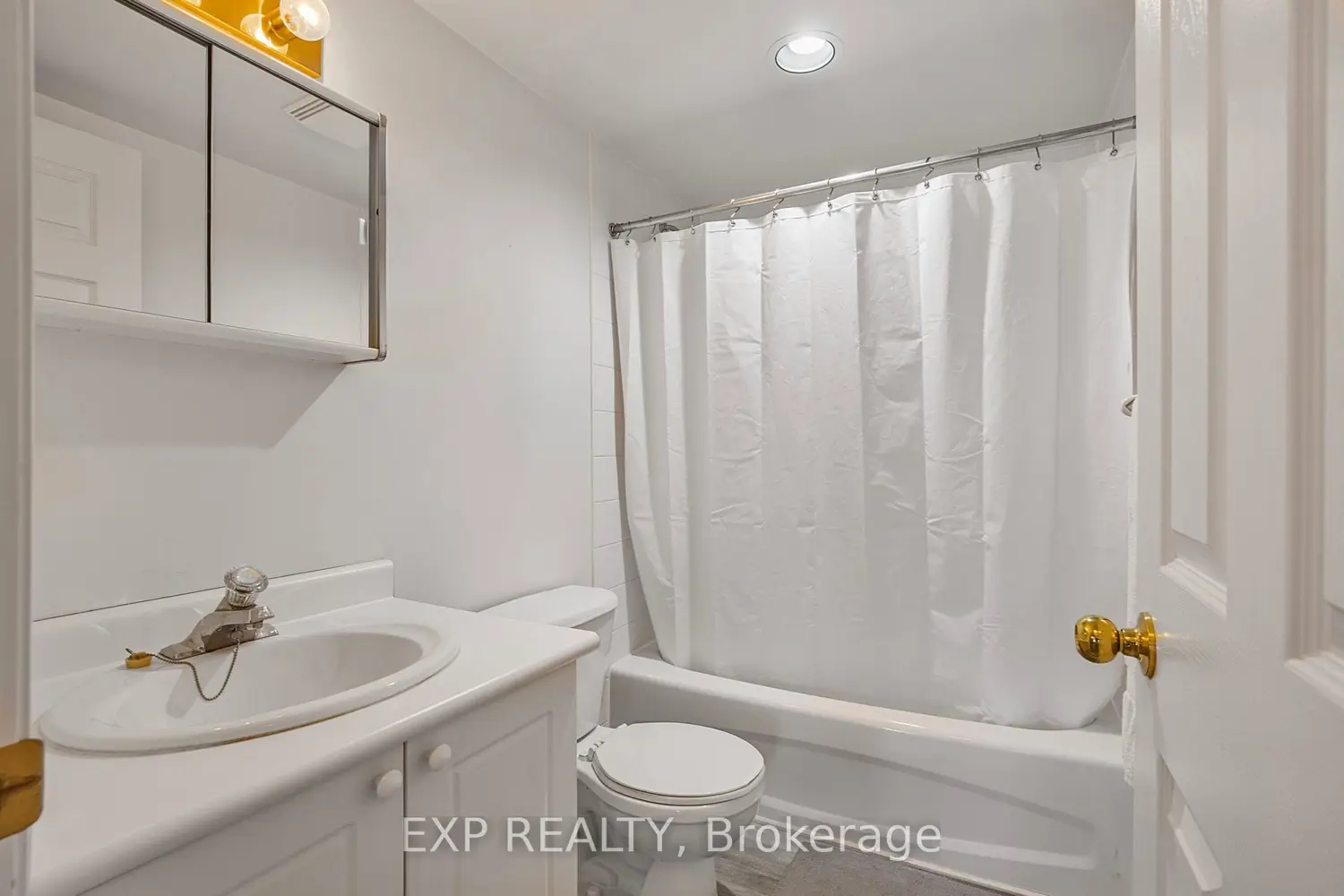 Additional image 14 of 107 Bond Street 303