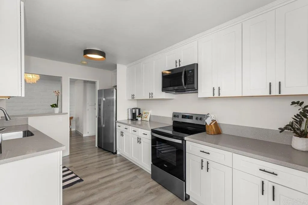 Additional image 49 of 2544 Navarra Dr Unit 12, Carlsbad, CA 92009