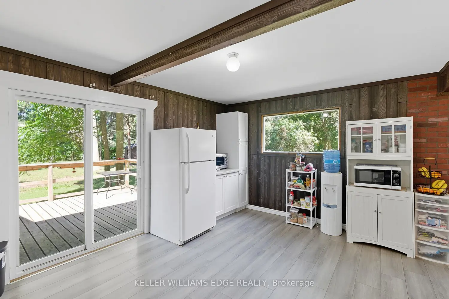 Additional image 12 of 1402 Hwy 6