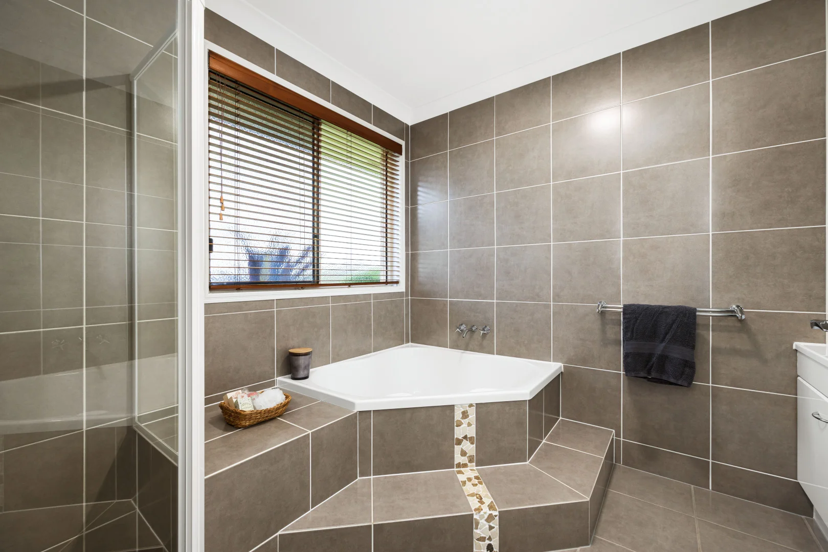 Additional image 15 of 29 Woodrows Road, Glass House Mountains QLD 4518