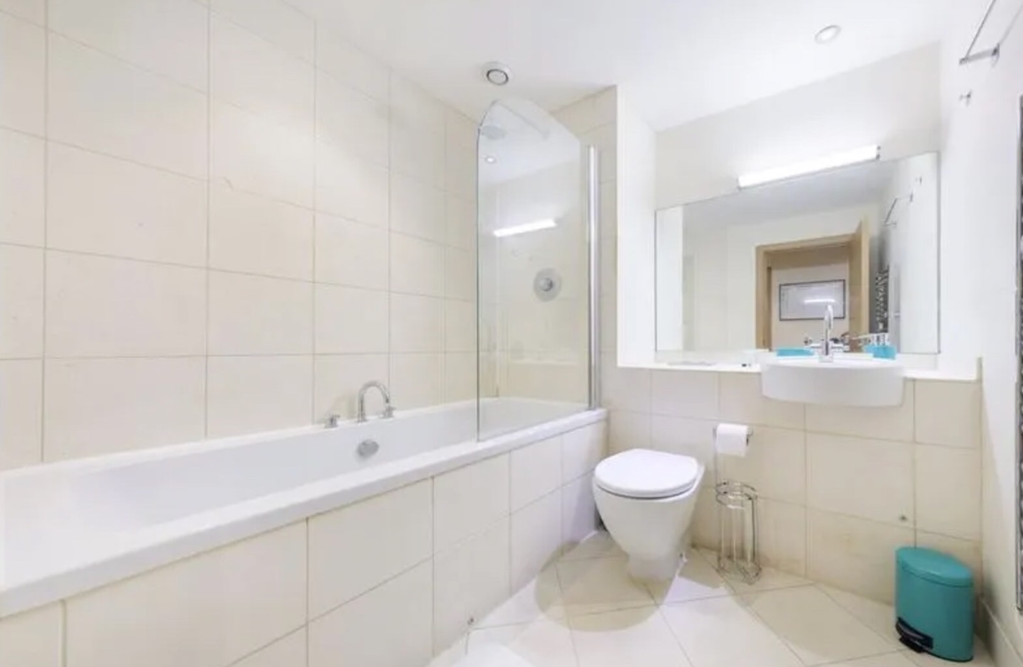 Additional image 6 of 2 Bed Flat, Bristol City Centre, BS1, N1 7GU