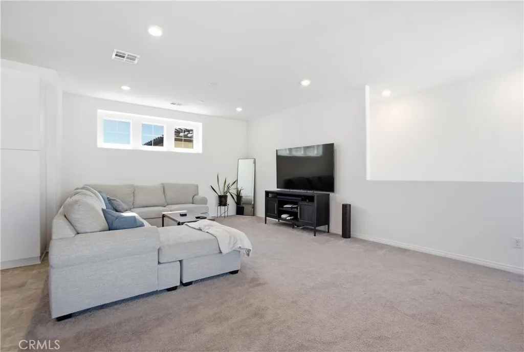 Additional image 15 of 16651 Snowdrop Ln Unit 1, Fontana, CA 92336