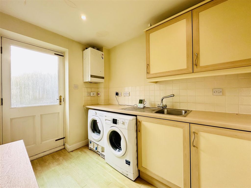 4 bed shared accommodation to rentSt Nicholas Place, Milford Street, Derby DE1 photo 3