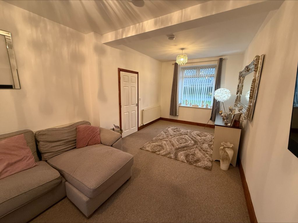 Additional image 5 of 4 bed detached house to rentDyffryn Road, Ammanford SA18