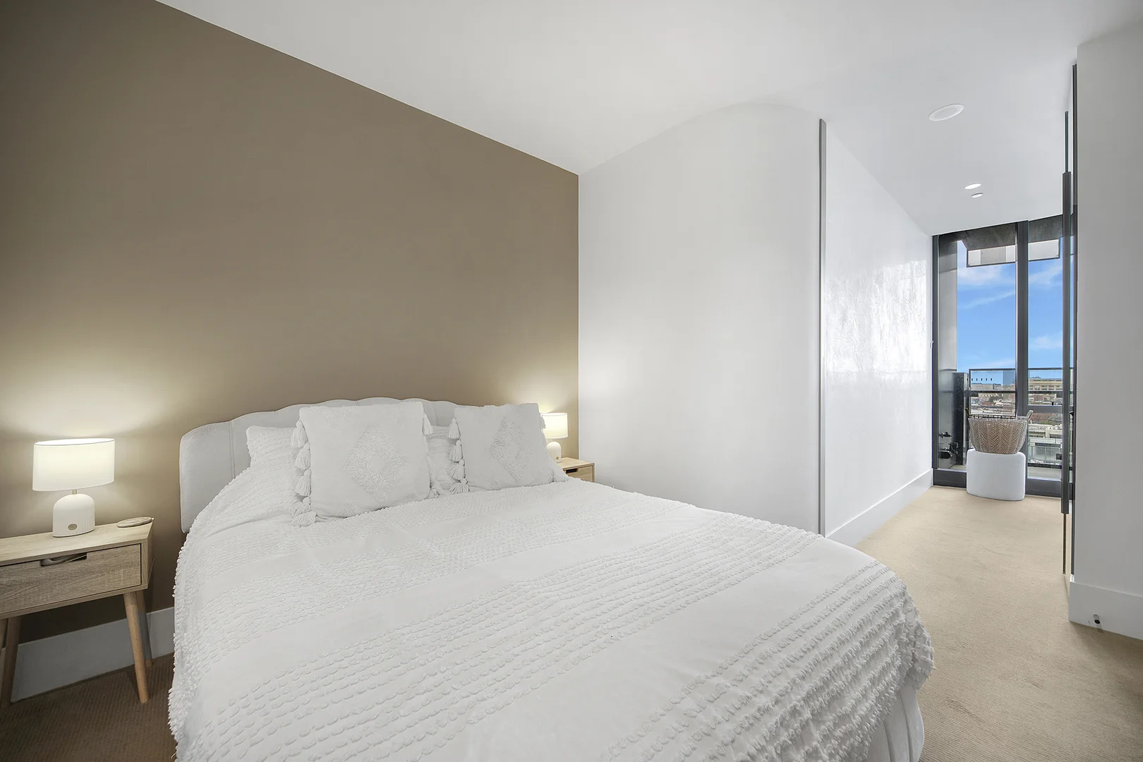 Additional image 5 of 906/243 Toorak Road, South Yarra VIC 3141