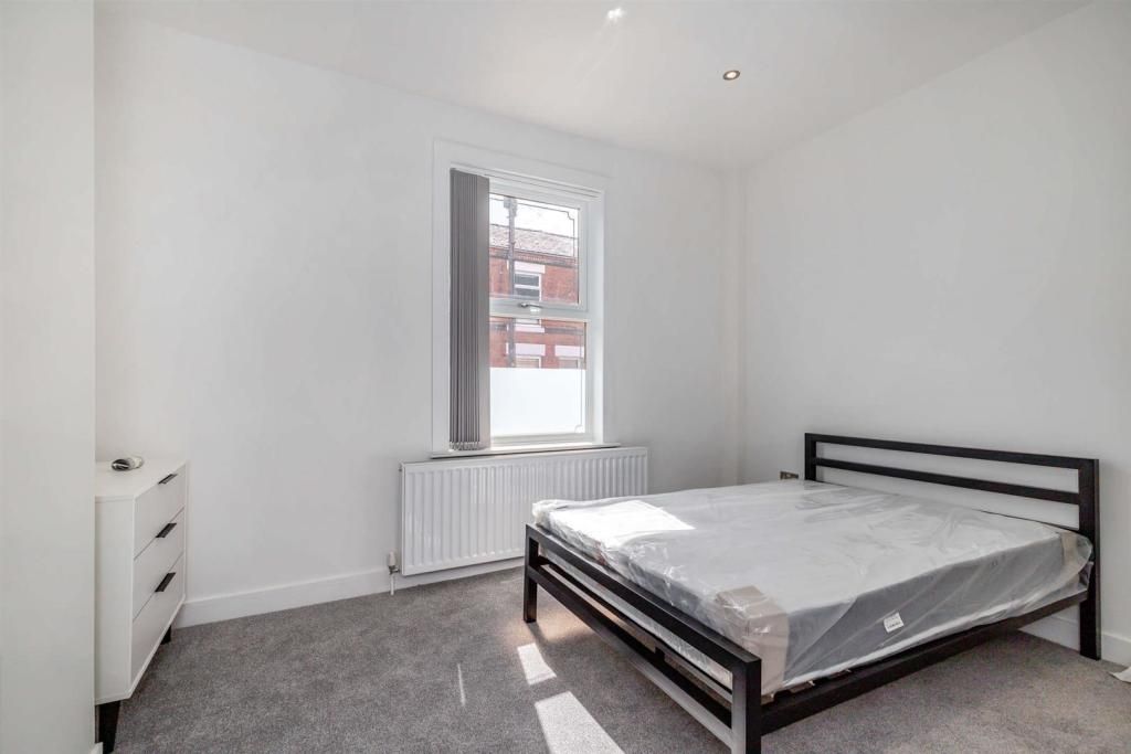 4 bed shared accommodation to rentCedar Street, Derby DE22 photo 5