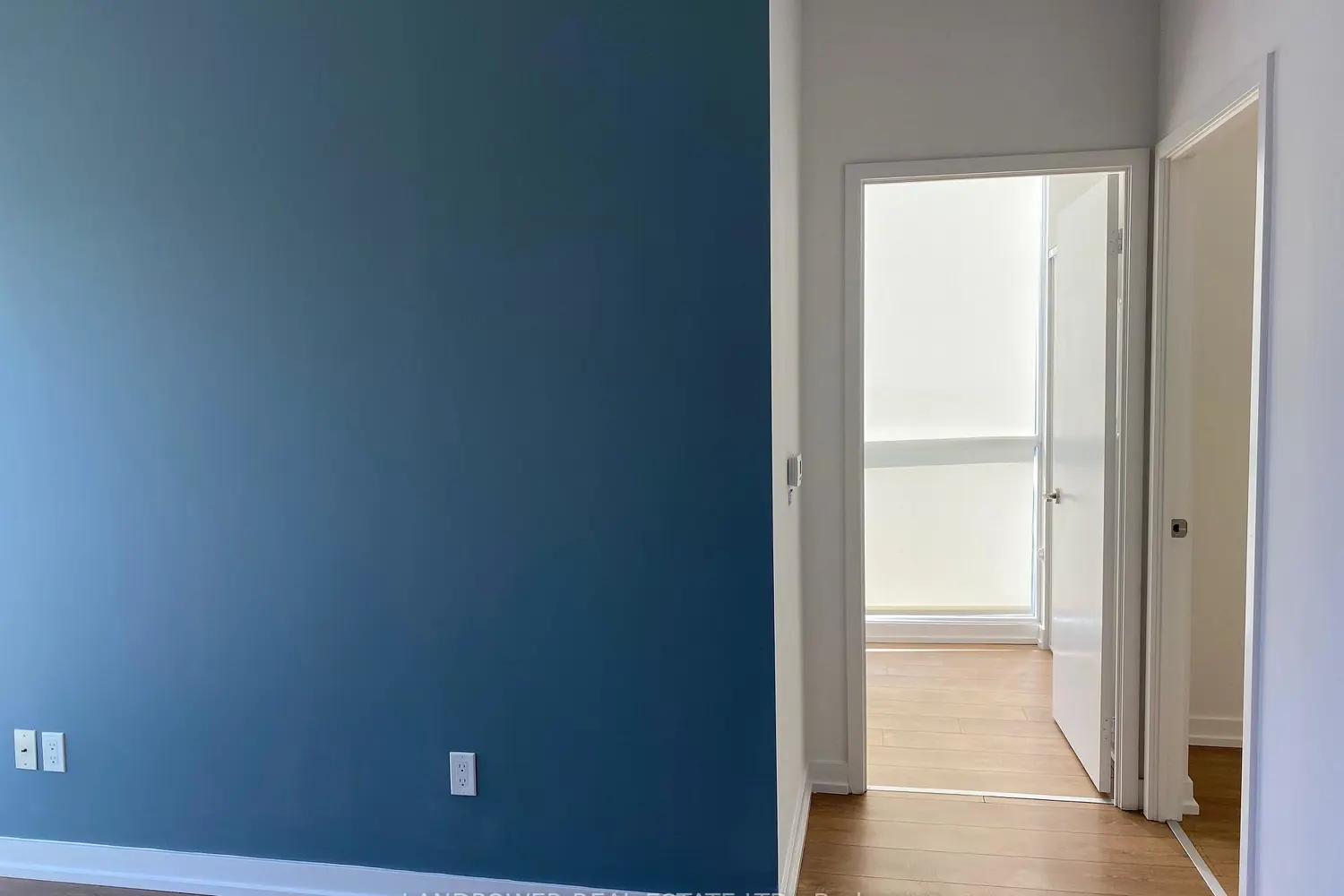 Additional image 7 of 115 Mcmahon Drive Ph 10