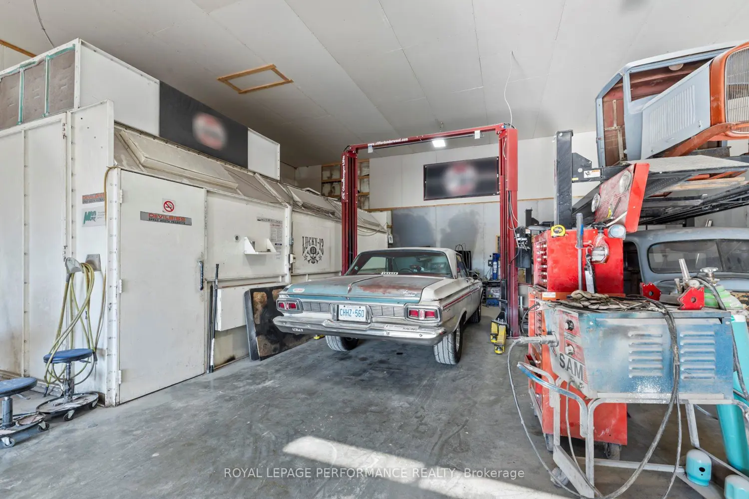 Additional image 14 of 2150 County Rd 14 Road