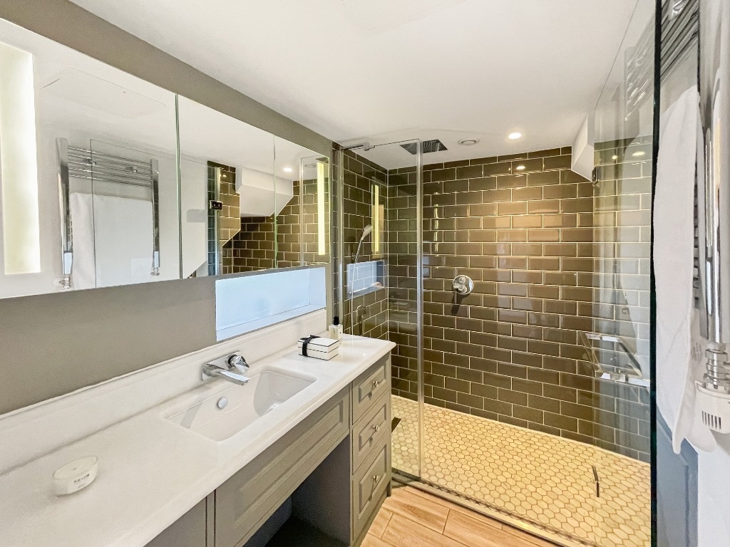 Additional image 3 of 1 Bed Flat, Mcdonald Road, EH7, N1 7GU